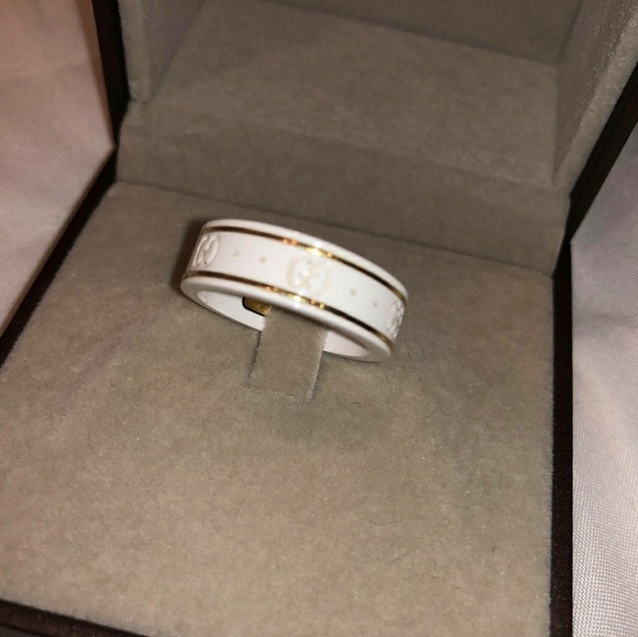 gucci ring white